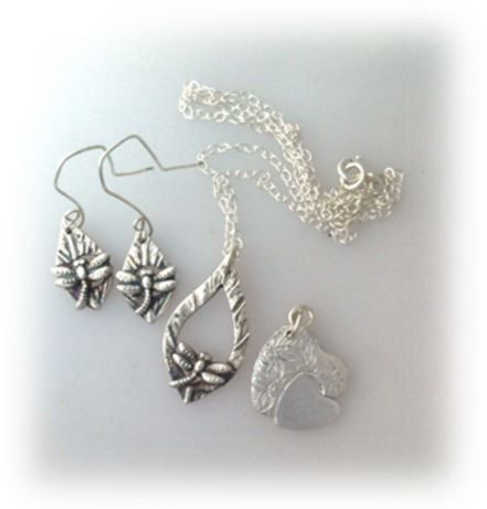 Stone setting in silver clay - LR Silver Jewellery