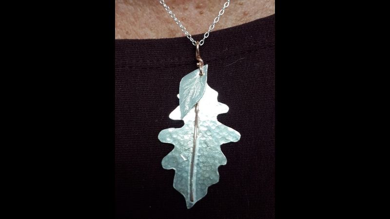 Delicate leaf pendant