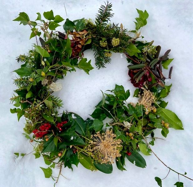 Cowshed Creative Christmas wreath workshop.  All natural materials