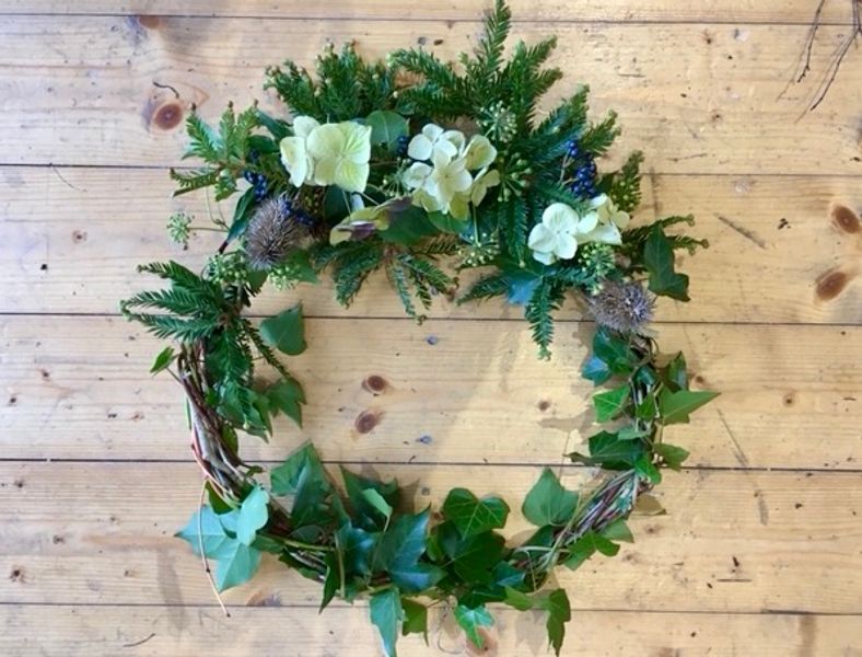 Student Christmas wreath at Cowshed Creative