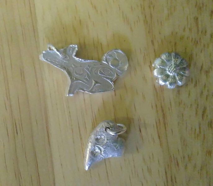 Students work silver clay class with Toni