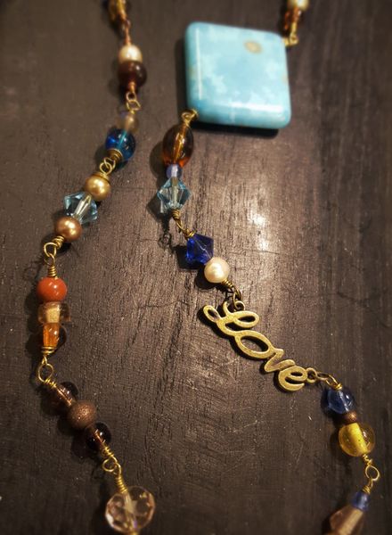 An example necklace