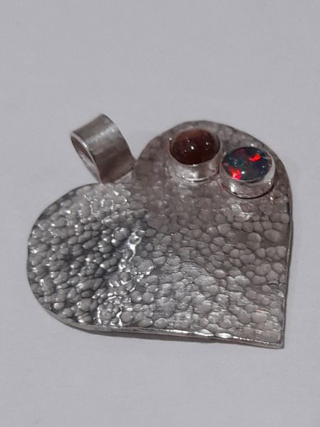 Silver heart pendant with 2 gemstones