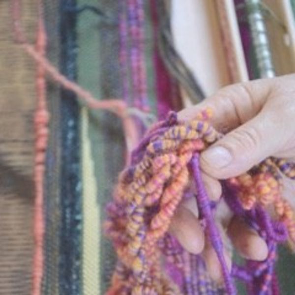 Weaving with handspun