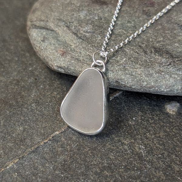 You could make a seaglass pendant like this...