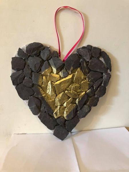 Heart mosaic using slate chippings
