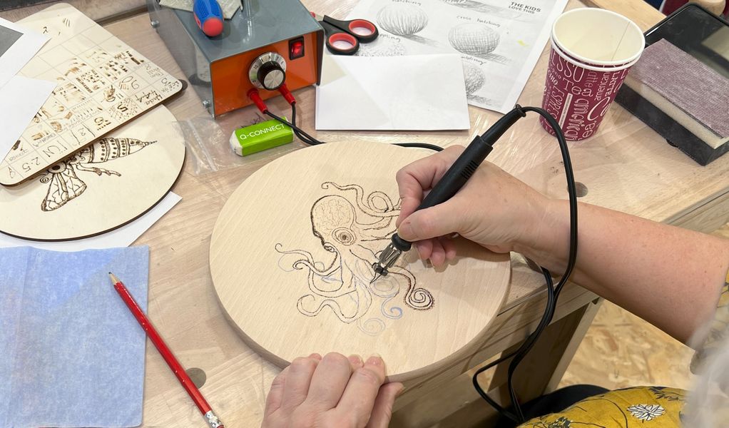 Pyrography student
