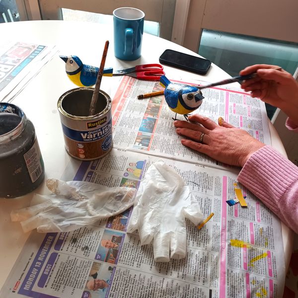 Painting garden birds.