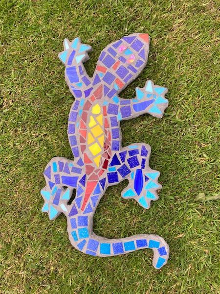 Hand-formed garden mosaic shapes class, Leyland