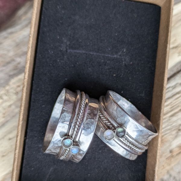 custom made spinner rings with labradorite and moonstone 