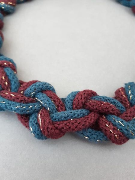 Macrame Two Colour Knot Necklace Tutorial