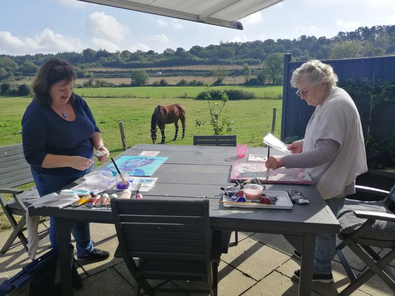 painting outside if weather warm
