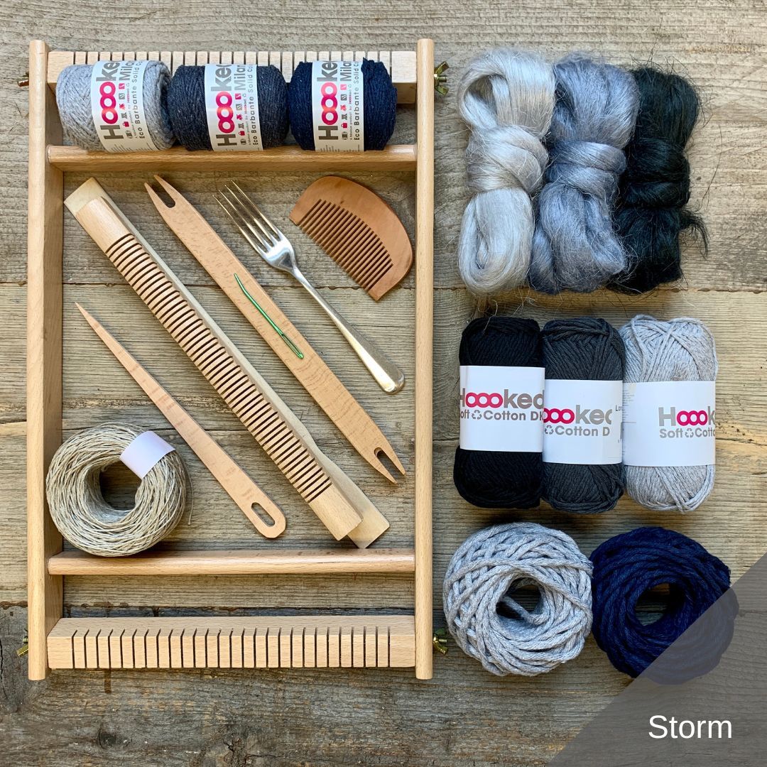 Small weaving loom- Studio Koekoek  sustainable craft kits and supplies