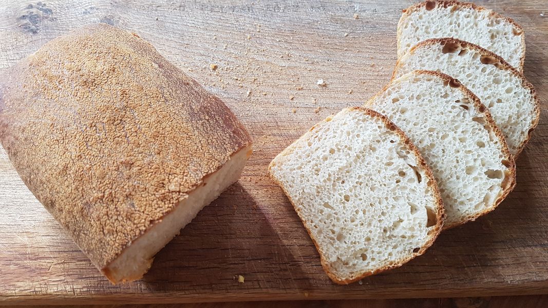 Effortless artisan 5-minutes white loaf