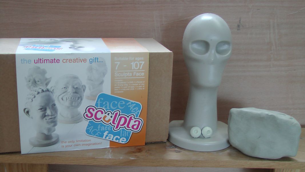 This is the Sculptaface kit
