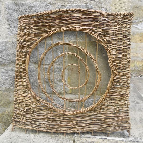 Practical, decorative willow panels for your garden