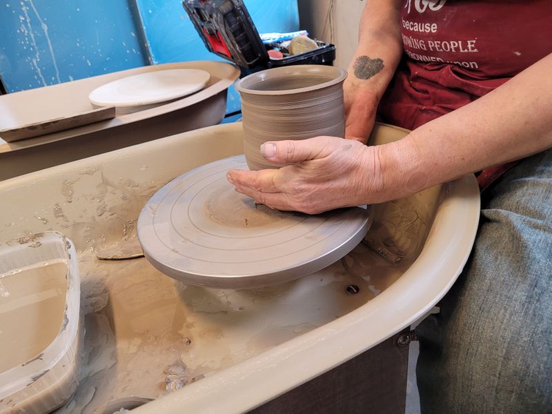 become independent on a potters wheel