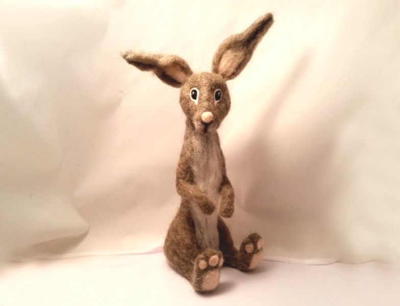 Needle-felt a hare
