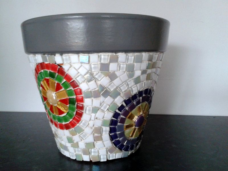 mosaic plant pot