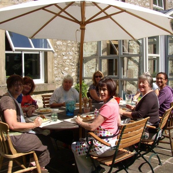 Lunch in the garden - zantium studios mosaic course Derbyshire Peak District