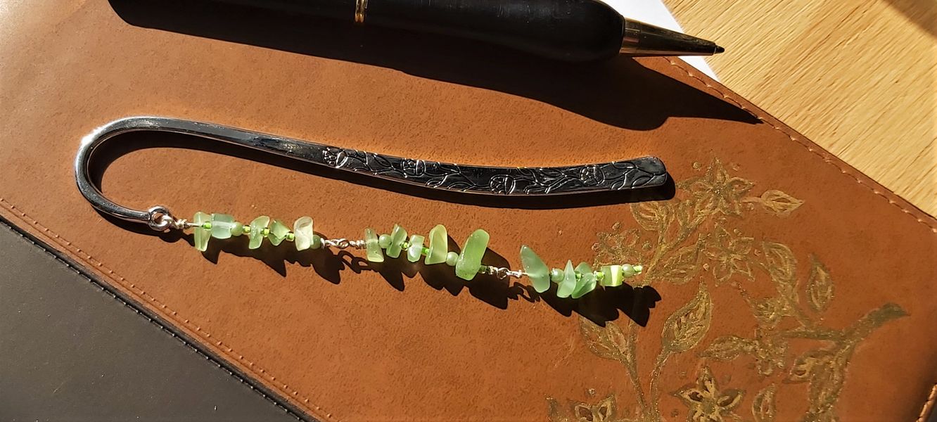 Bookmark - Silver embossed with flowers and leaves - 12 cms in length