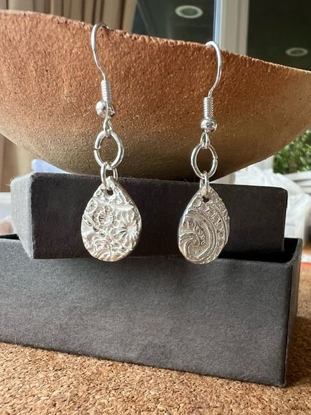 Drop silver earrings