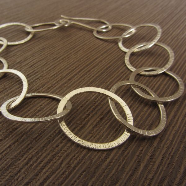 Hammered Chain Bracelet online class with Joanne Tinley at The Jeweller's Bench