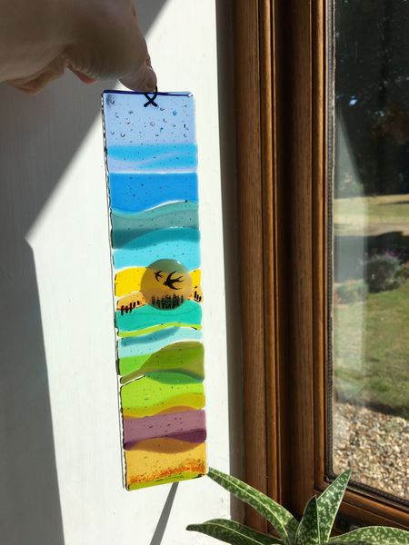A wonderful piece created on our One Day Fused Glass Course :)