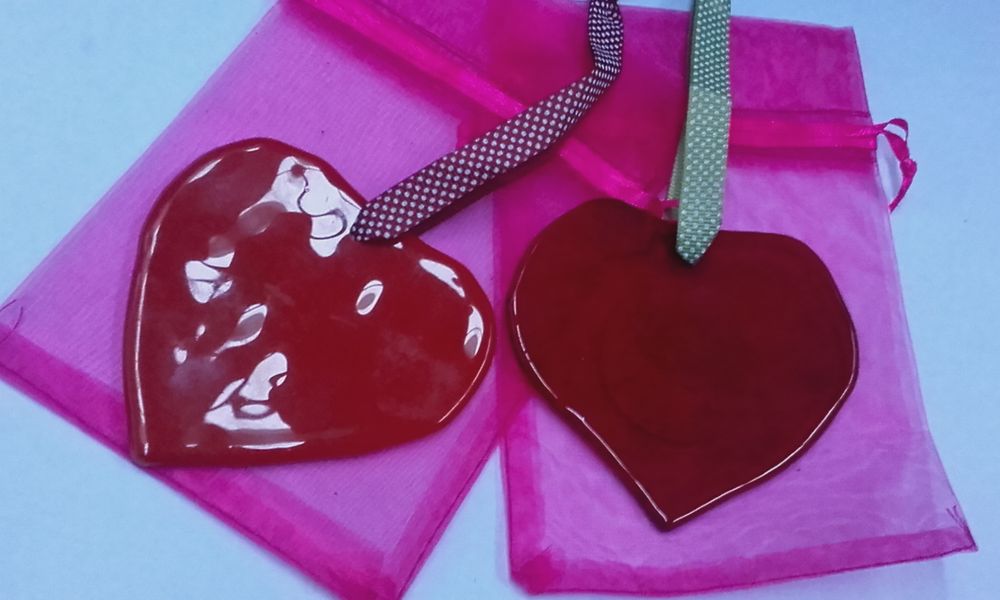 Redcurrant glass Hanging hearts