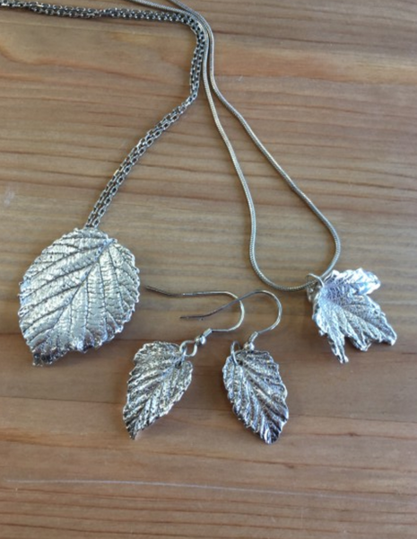 How To Make A Silver Clay Leaf Pendant 