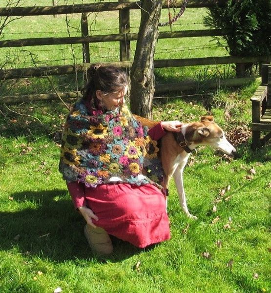 Vintage Crochet Flower Shawls, Wraps & Scarves