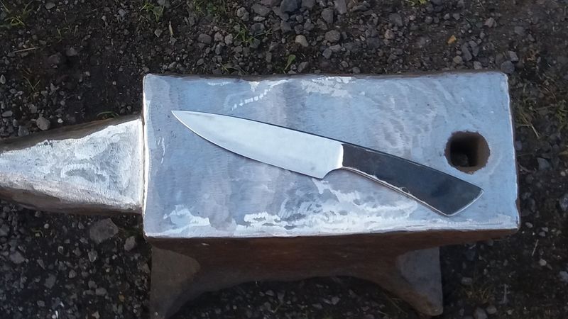 Make this knife in 1 day in Wiltshire and take it home