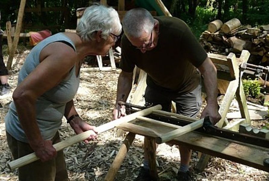 Assembling a side of a chair