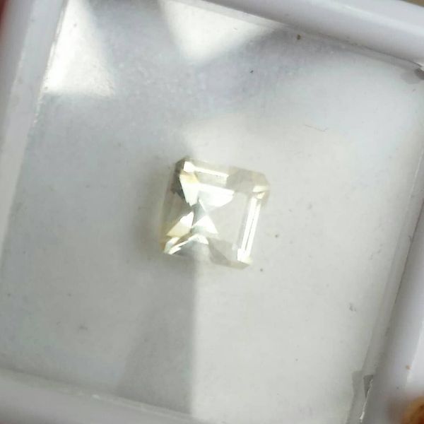 Step cut square faceted by on of my students :) oooooo isn't it symetrical! :)
