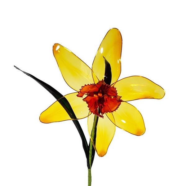 Resin Flowers - daffodils can be made in different colours