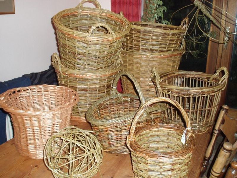 Selection of round and oval baskets