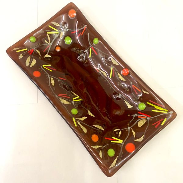 Rosanna’s fused glass autumnal dish, such delicate decoration, very lovely! 