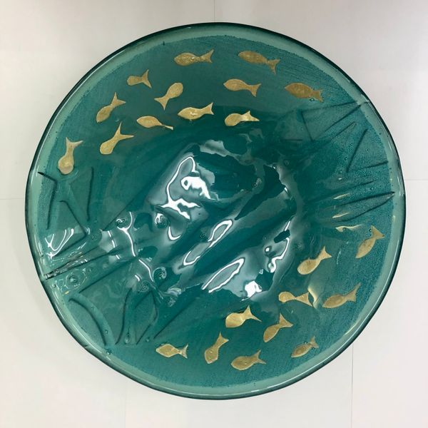 Rosanna’s flying fish bowl, careful use of bubbles  in this beautiful blue green bowl! 