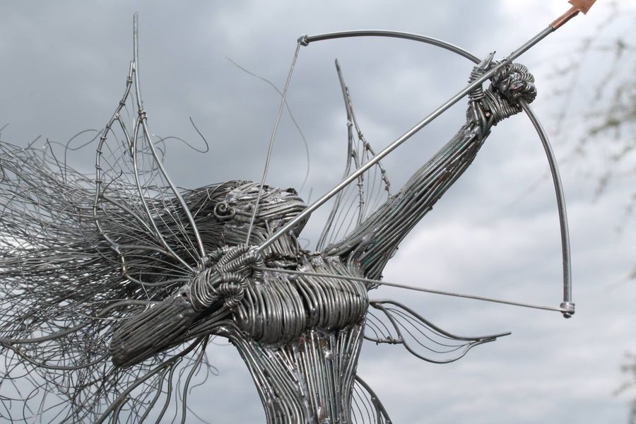 Wire sculpture