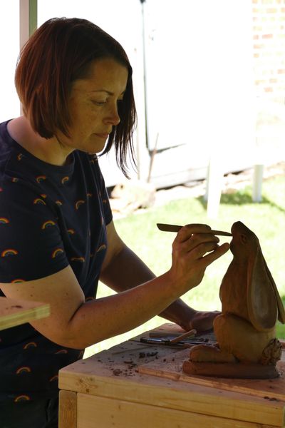 sculpting a hare