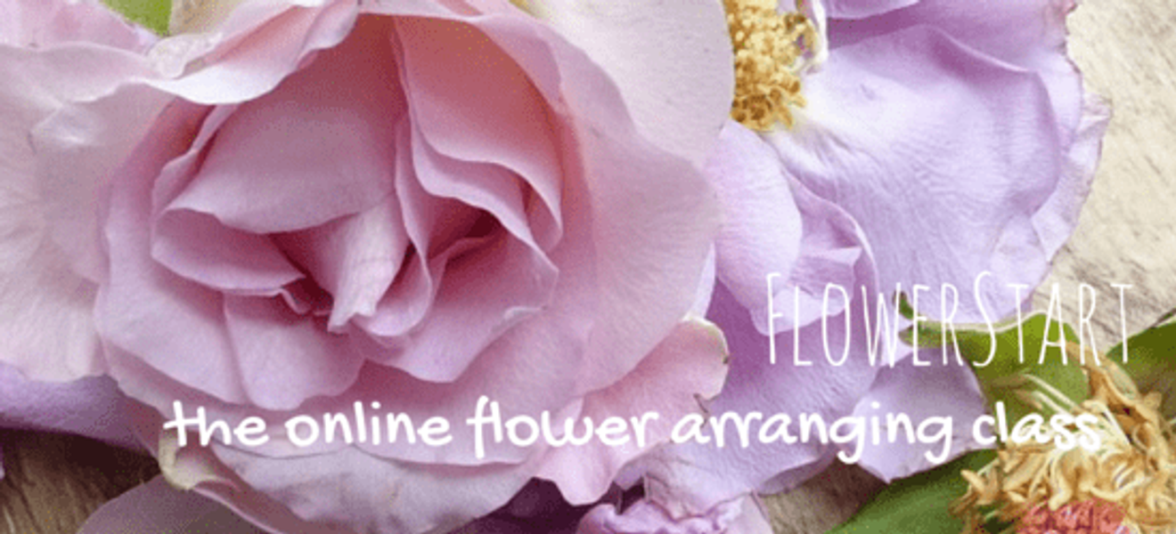 FlowerStart 4-week online flower arranging course