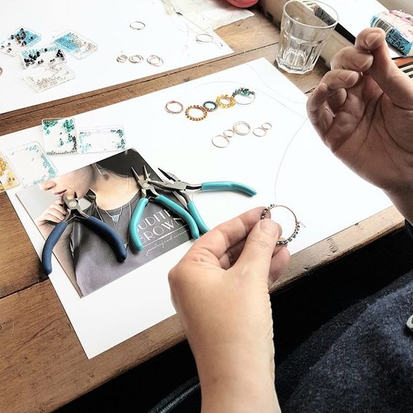 Students making wire jewellery with Judith Brown