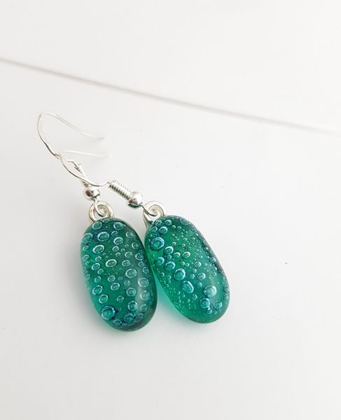 Emerald green bubbles glass earrings