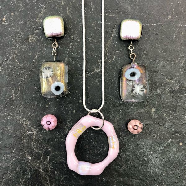 Fused Glass Surprise! Some lovely jewellery made by Theresa on the beginners jewellery course at Rainbow Glass Studios N16 0JL