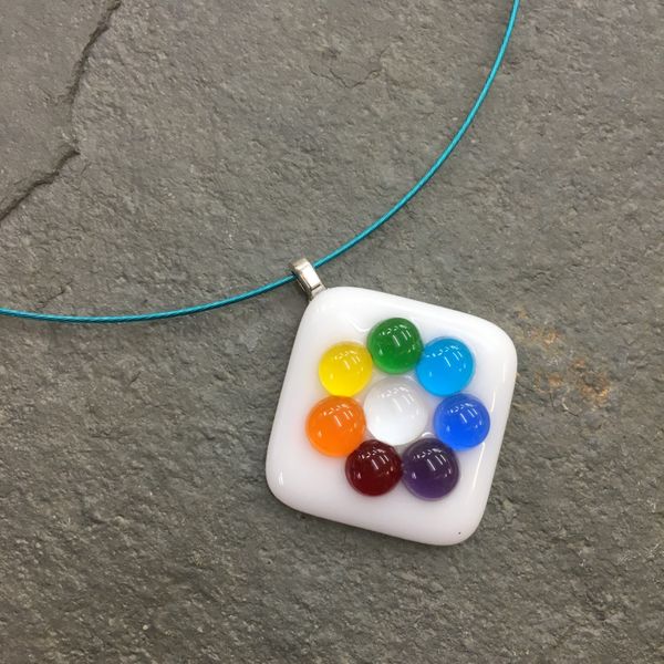 Explore full fusing and tack fusing at Rainbow Glass Studios on our beginners fused glass course