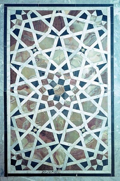 Pattern Masters: Islamic Geometric Design from Around the World at SAOG Studios