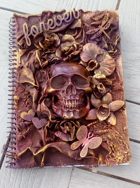 Skull journal - Other styles & colour options possible next workshop