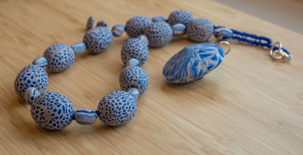 Student Di's beads.