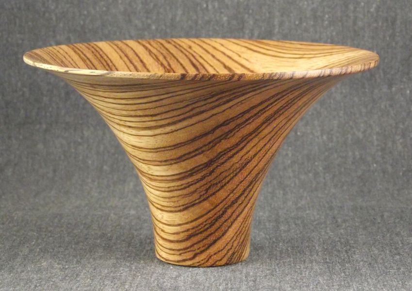 A simple taster project....Thin walled bowl