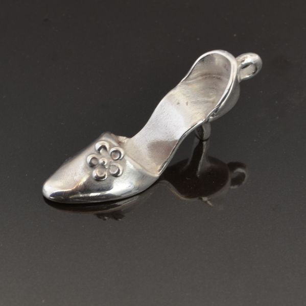 Little Shoe Charm by Tracey Spurgin of Craftworx Jewellery Workshops